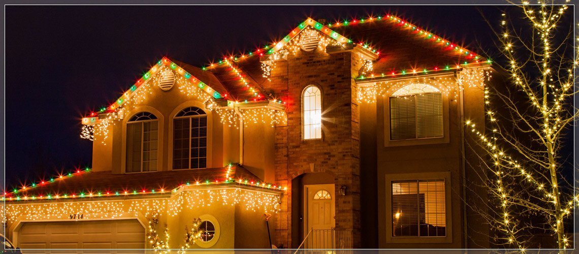 outdoor christmas lights ideas for the roof bright blue led icicle lights