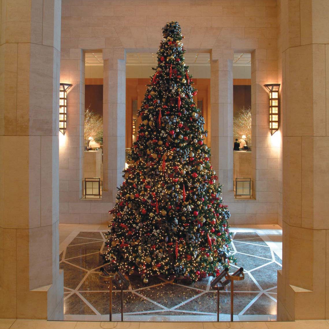 Olympia giant Christmas tree