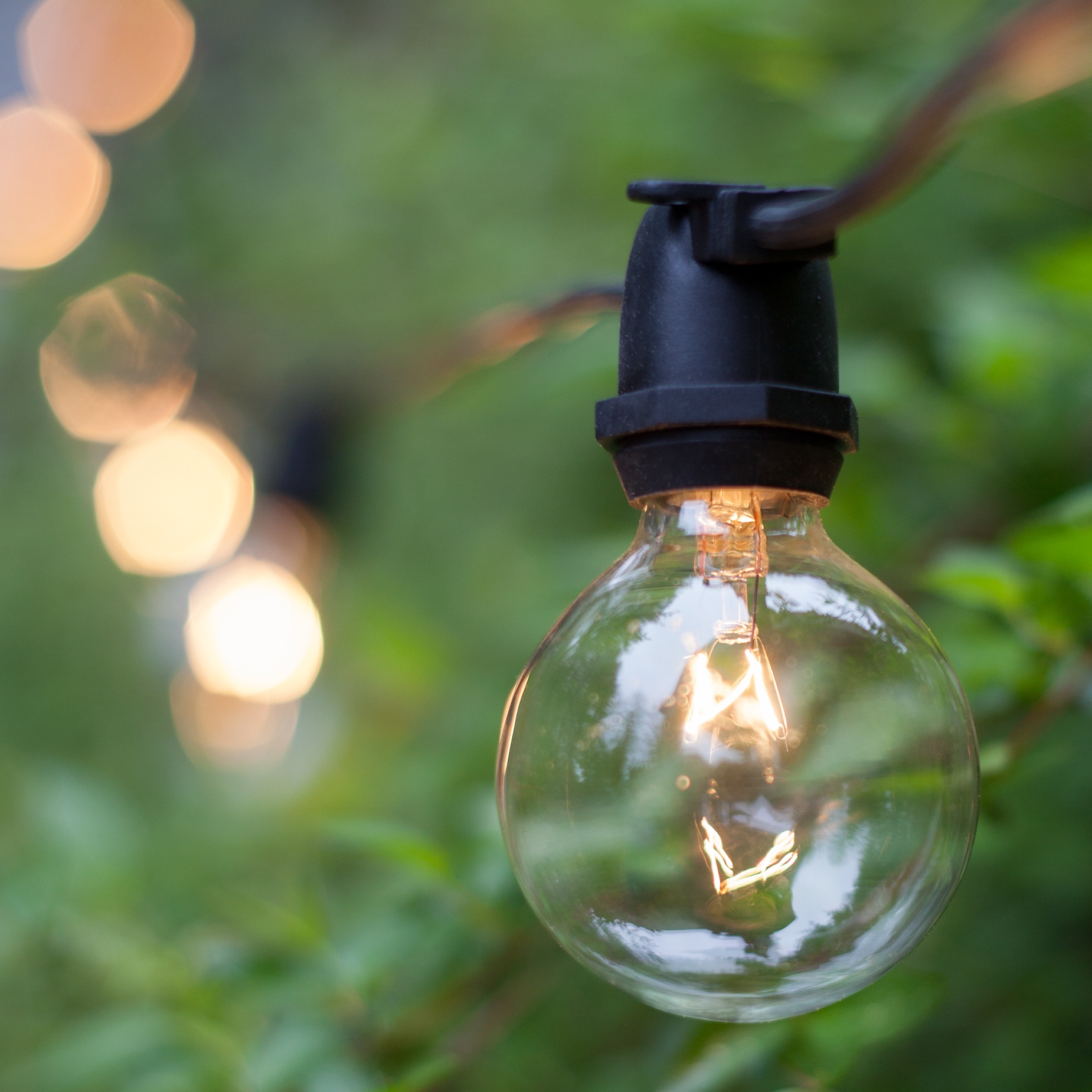 Patio Lights Commercial Clear Globe String Lights, 75 G50 E17 Bulbs