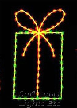 5.5' X 3' Gift Package Amber and Green Lamps