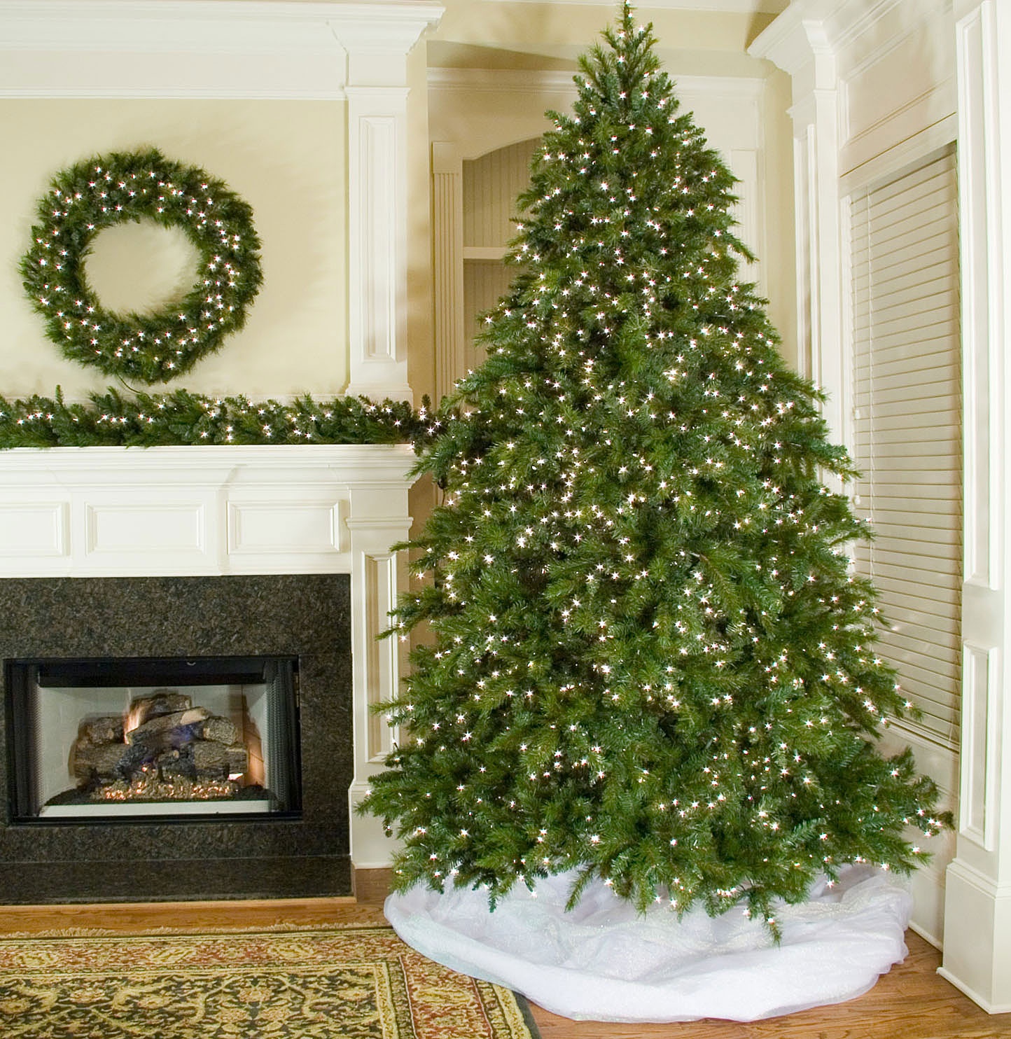 14' Full Pre-Lit Brighton Fir Tree, 3700 Clear Lamps