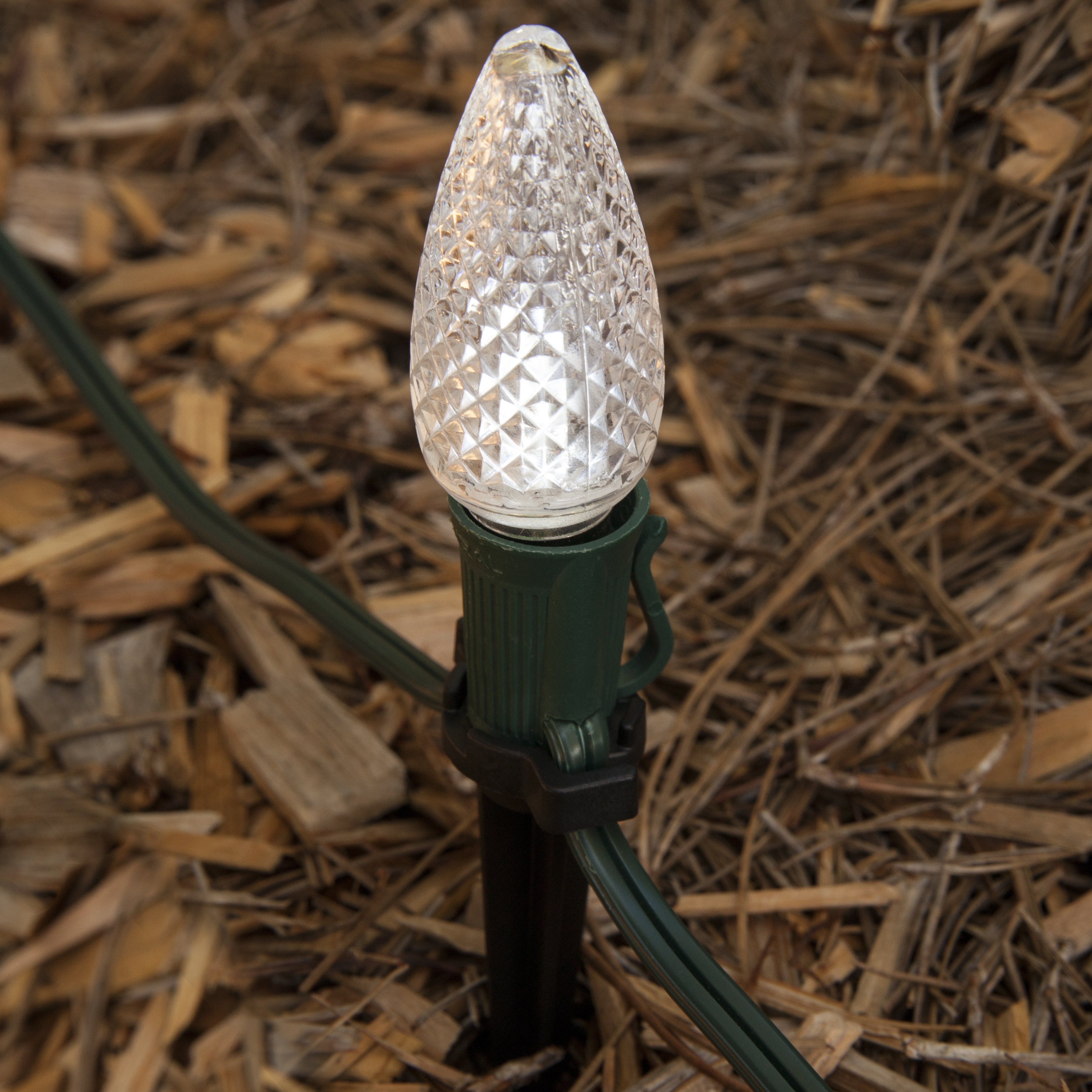 4 1/2" Universal C7/C9 Light Stake