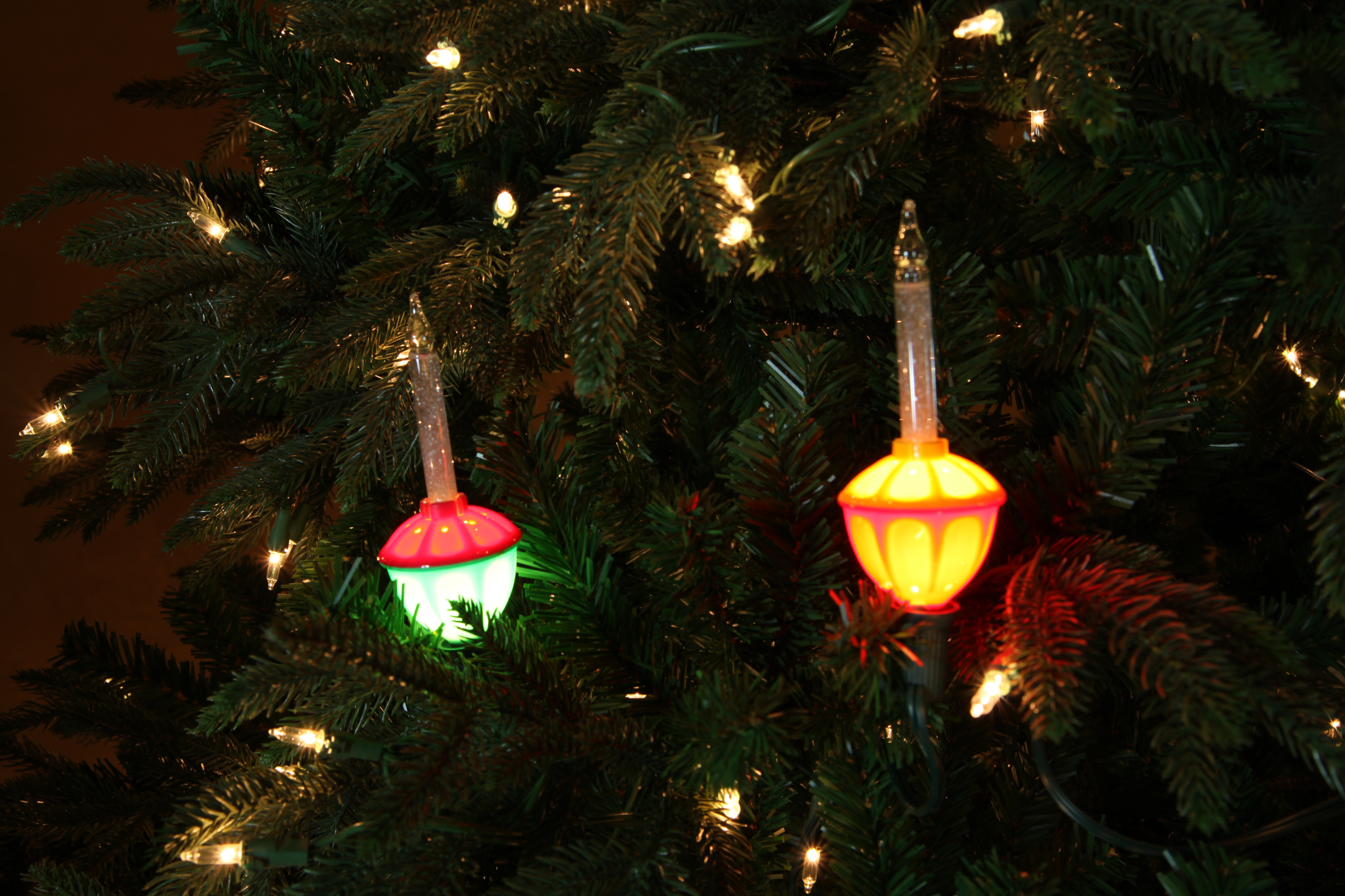 C7 Traditional Glitter Bubble Lights