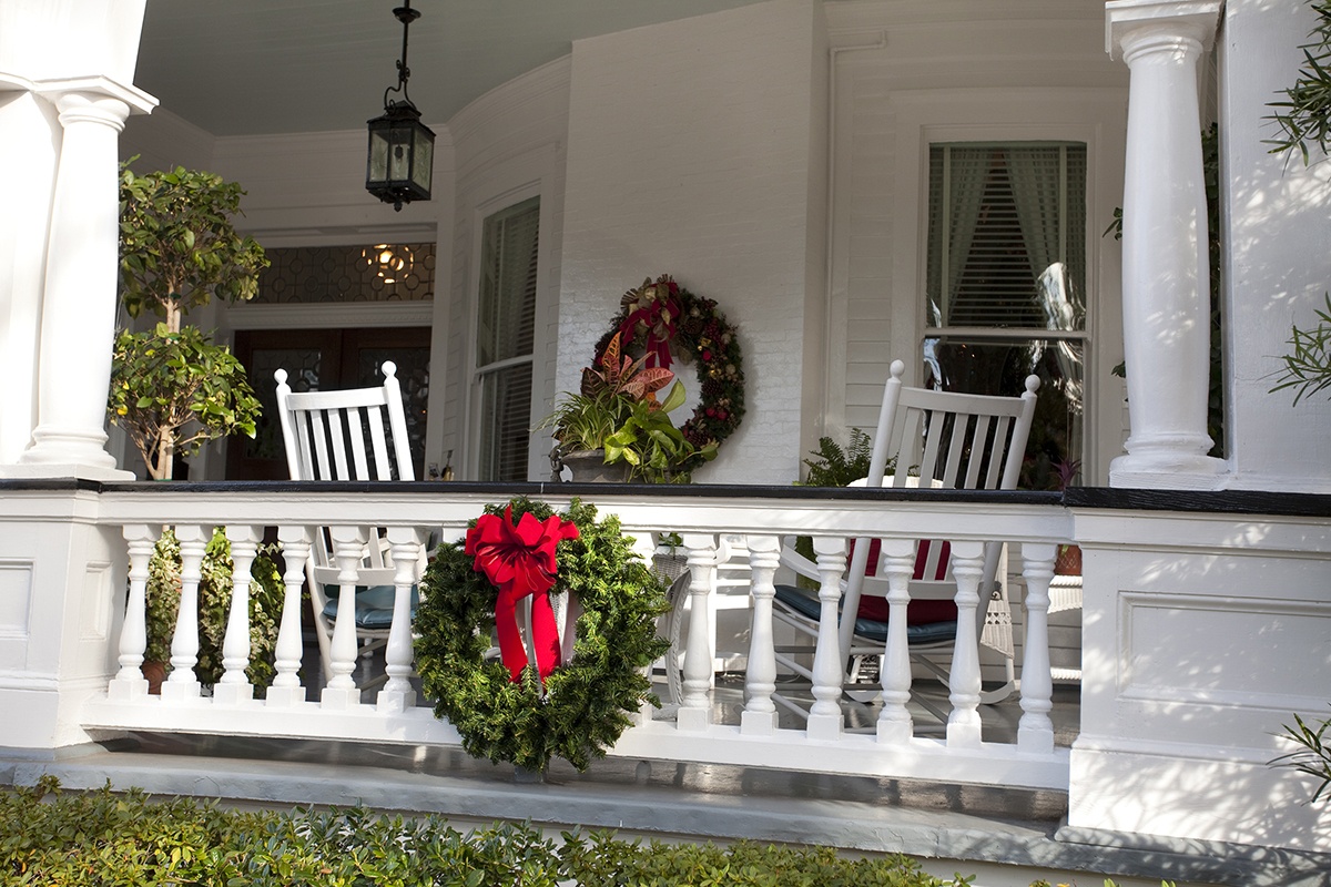 Christmas Porch Decorations